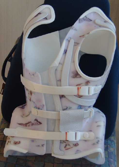 Zartrosa mit Butterfly´s-
<br />Ein "scharfes Teil"