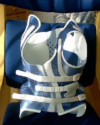 Korsett von vorne.jpg